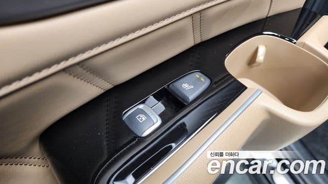 Kia Sorento 2024 — Photo 27/34