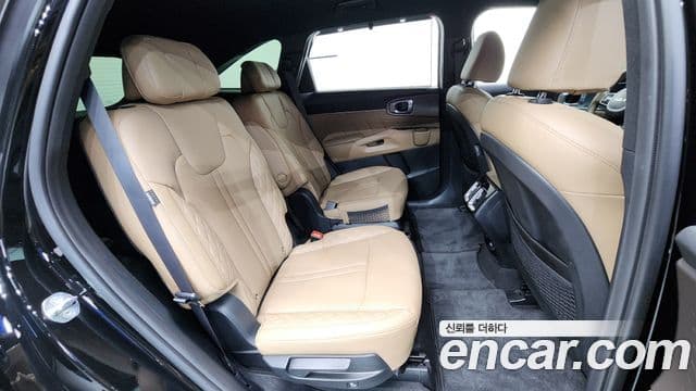 Kia Sorento 2024 — Photo 14/34