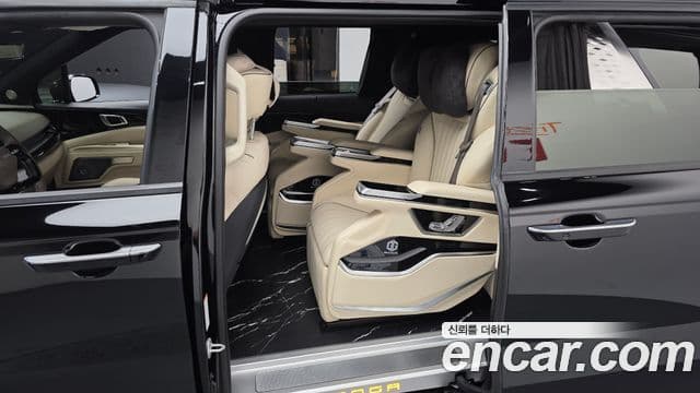 Kia Carnival 2025 — Şəkil 11/20