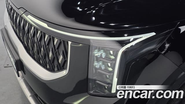 Kia Carnival 2025 — ფოტო 25/36