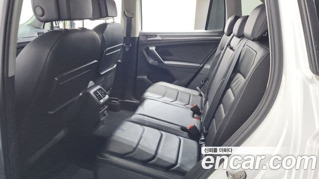 Volkswagen Tiguan 2019 — Şəkil 20/20