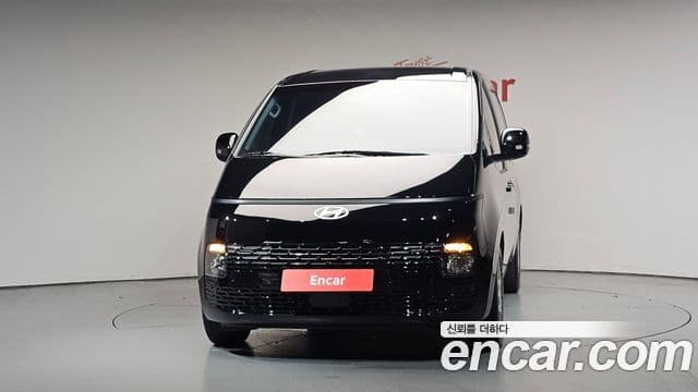 Hyundai Staria 2025 — Фото 3/20