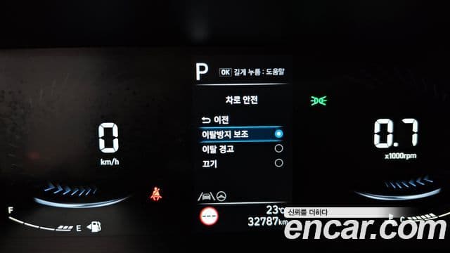 Hyundai Staria 2025 — Фото 18/20