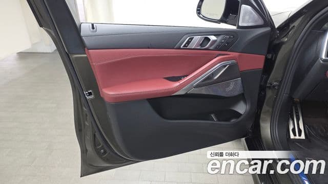 BMW X6 2021 — Photo 7/34