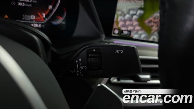 BMW X6 2021 — Photo 15/34