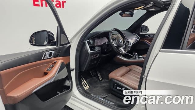 BMW X5 2021 — Şəkil 10/20