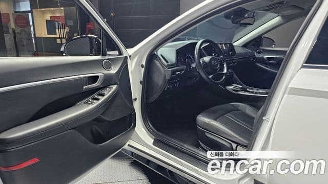 Hyundai Sonata 2022 — ფოტო 10/20