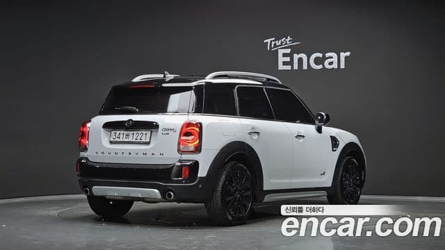 Mini Cooper S Countryman 2020 — ფოტო 2/20