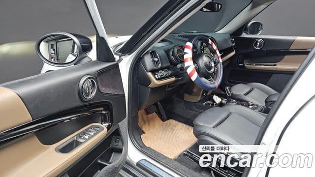 Mini Cooper S Countryman 2020 — ფოტო 11/20