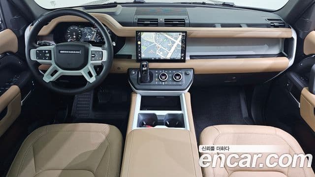Land Rover Defender 2025 — фото 9 из 20