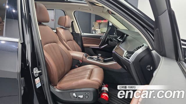 BMW X5 2021 — Şəkil 11/20