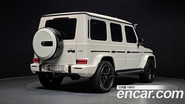 Mercedes-Benz G-Class 2021 — Photo 7/20