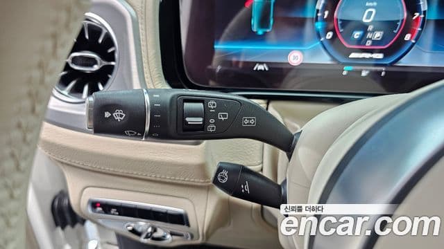 Mercedes-Benz G-Class 2021 — Photo 13/20