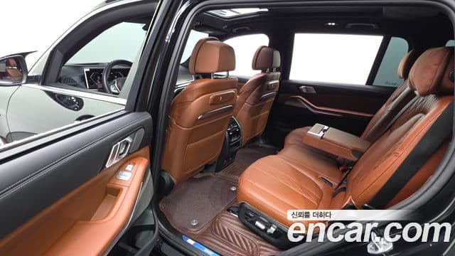 BMW X7 2025 — Şəkil 12/20