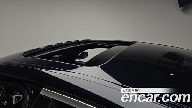 BMW 5 Series 2020 — ფოტო 17/20