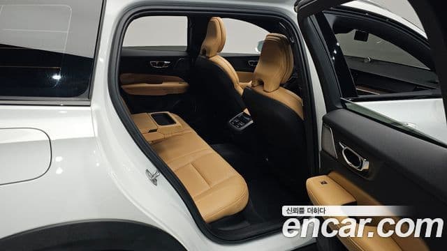 Volvo V60 Cross Country 2020 — Şəkil 12/20