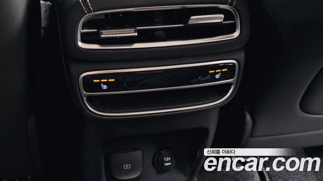 Genesis GV80 2021 — Şəkil 14/31