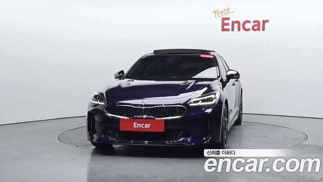 Kia Stinger 2020 — ფოტო 3/20