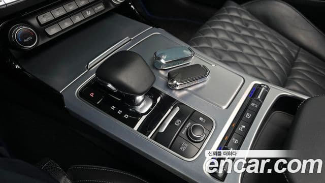Kia Stinger 2020 — ფოტო 9/20