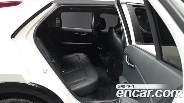 Kia Niro 2024 — ფოტო 12/20