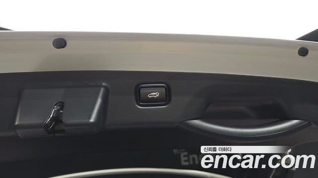 Kia Niro 2024 — Şəkil 27/35