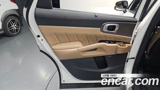 Kia Sorento 2025 — Photo 30/33