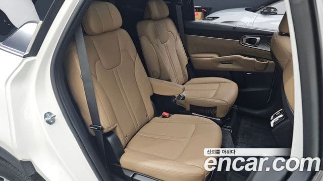 Kia Sorento 2025 — Photo 3/33