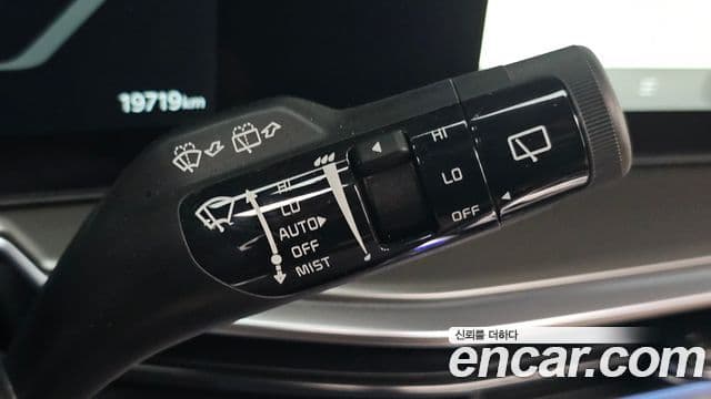 Kia Sorento 2025 — Photo 28/33