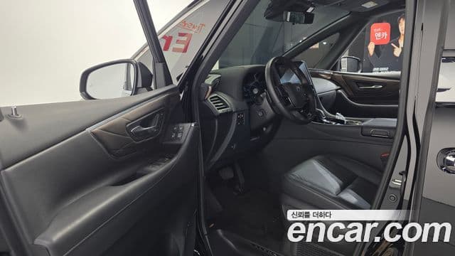 Toyota Alphard 2024 — ფოტო 10/20