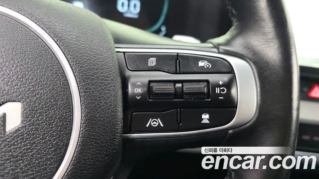 Kia Sportage 2022 — Фото 18/20