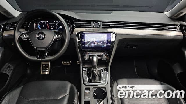 Volkswagen Arteon 2020 — ფოტო 7/20
