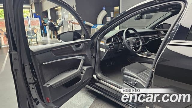 Audi A6 2022 — Şəkil 10/20