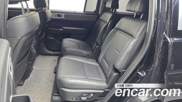 Hyundai Santa Fe 2024 — Şəkil 25/33