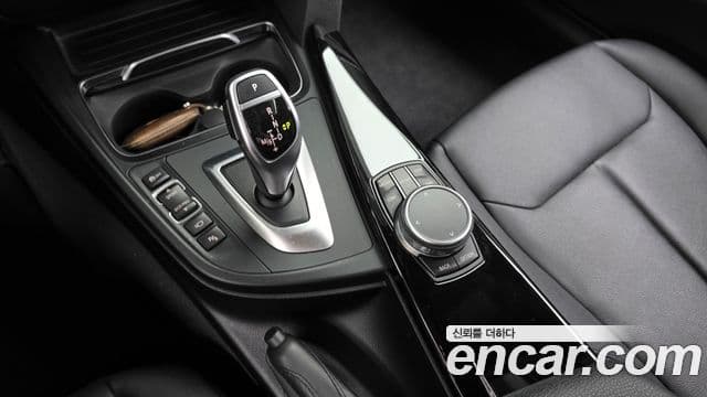 BMW 4 Series 2019 — Şəkil 9/20