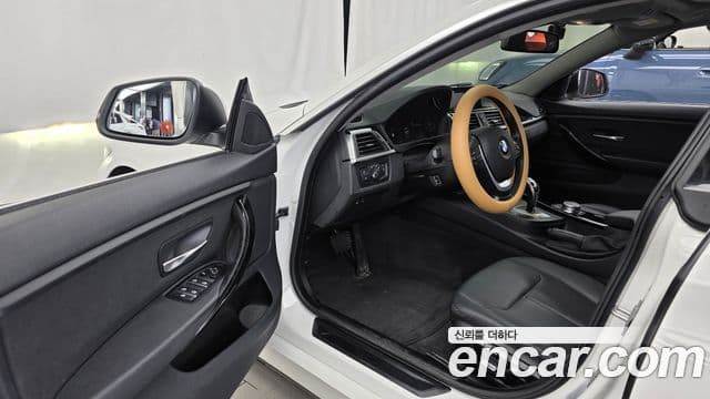 BMW 4 Series 2019 — Şəkil 10/20