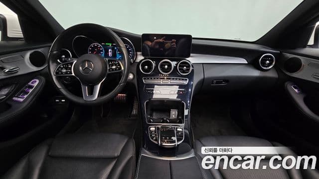 Mercedes-Benz C-Class 2020 — Фото 7/20