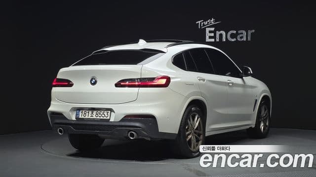 BMW X4 2020 — Фото 2/20