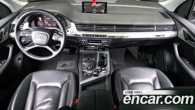 Audi Q7 2019 — Şəkil 7/20