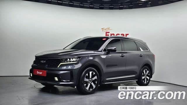 Kia Sorento 2023 — ფოტო 1/20