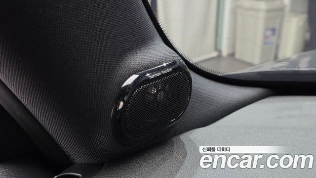 Mini Cooper S 2020 — Фото 19/20