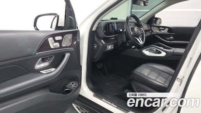 Mercedes-Benz GLE-Class 2021 — Şəkil 10/20