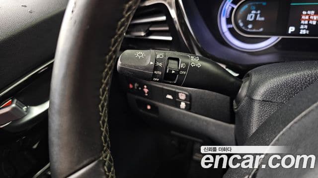 Kia Niro 2020 — Фото 14/20