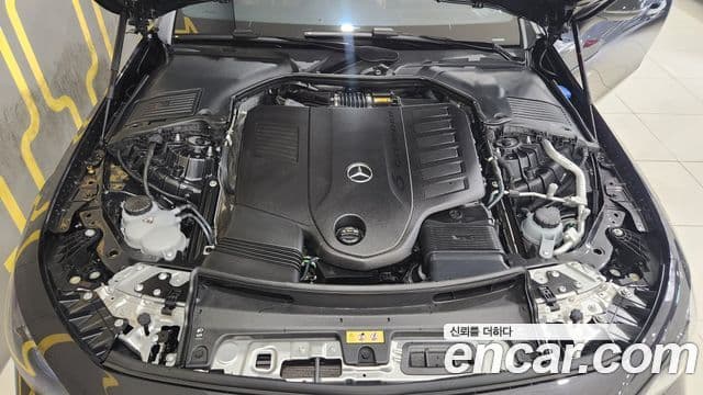 Mercedes-Benz CLE-Class 2025 — ფოტო 16/19