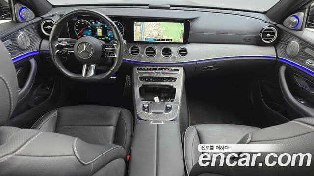 Mercedes-Benz E-Class 2022 — Фото 7/20