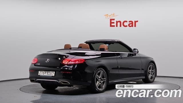 Mercedes-Benz C-Class 2020 — ფოტო 2/20