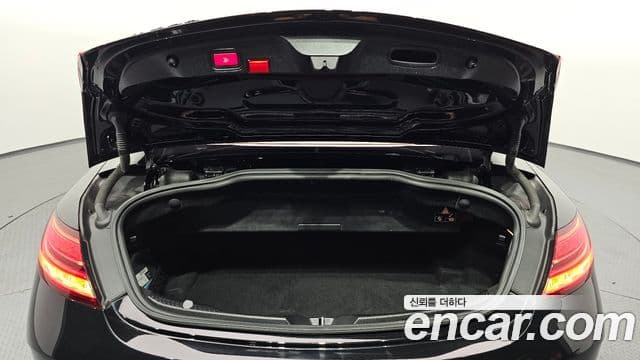 Mercedes-Benz C-Class 2020 — ფოტო 20/20