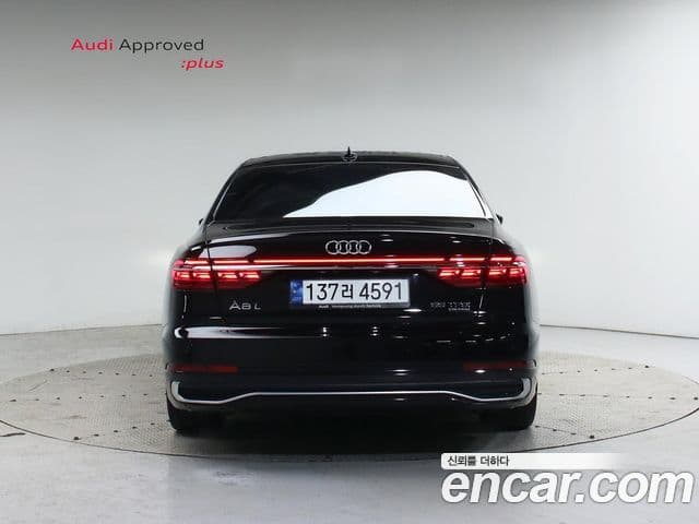 Audi A8 2023 — ფოტო 3/20