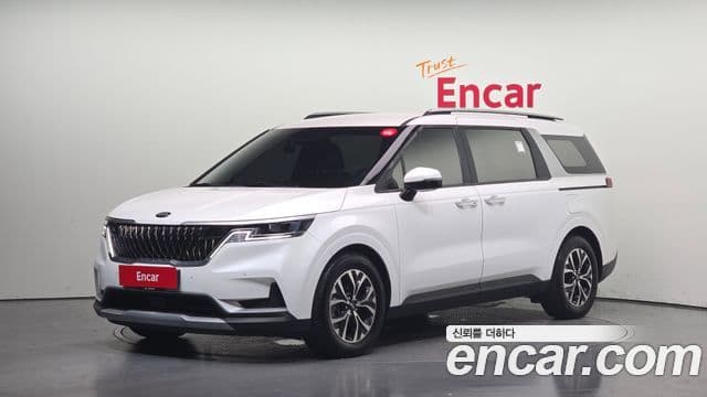 Kia Carnival 2021 — ფოტო 1/20
