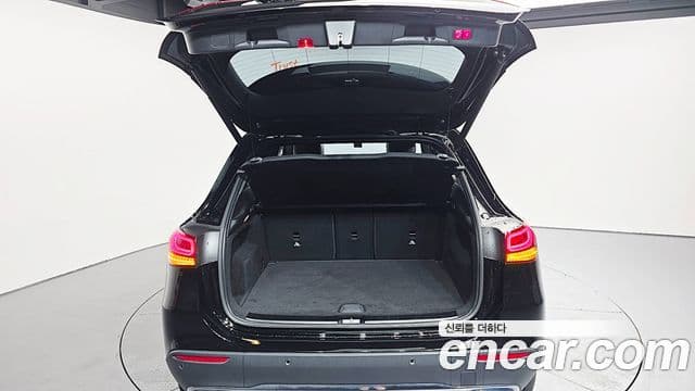 Mercedes-Benz GLA-Class 2021 — фото 19 из 20