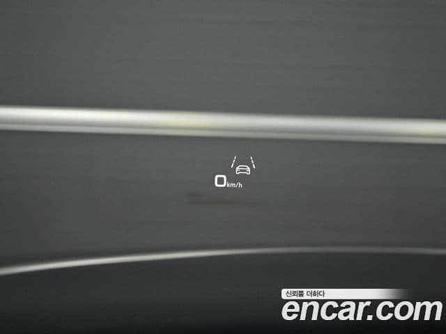 Audi A8 2021 — Şəkil 18/20
